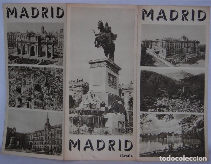 Folletos de turismo: Madrid folleto turismo Oficina de Informaci&oacute;n historia clima monumentos fotos Huecograbado Arte