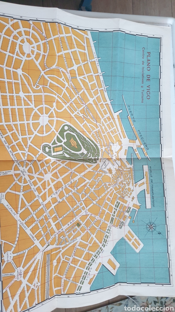 Tourismusbrosch&uuml;ren: FOLLETO TURISTICO INFORMACION Y PLANO DE VIGO A&Ntilde;OS 50