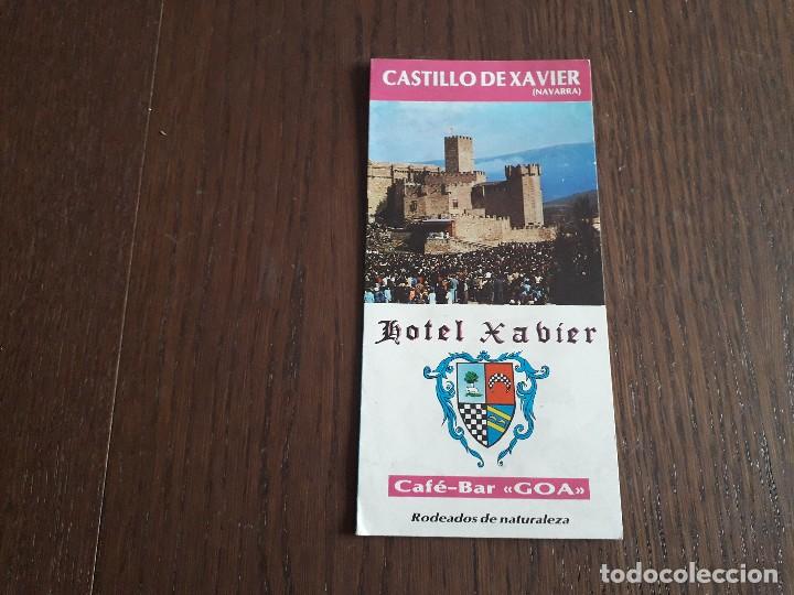 Travel Brochures: folleto tur&iacute;stico, castillo de Xavier, Navarra.