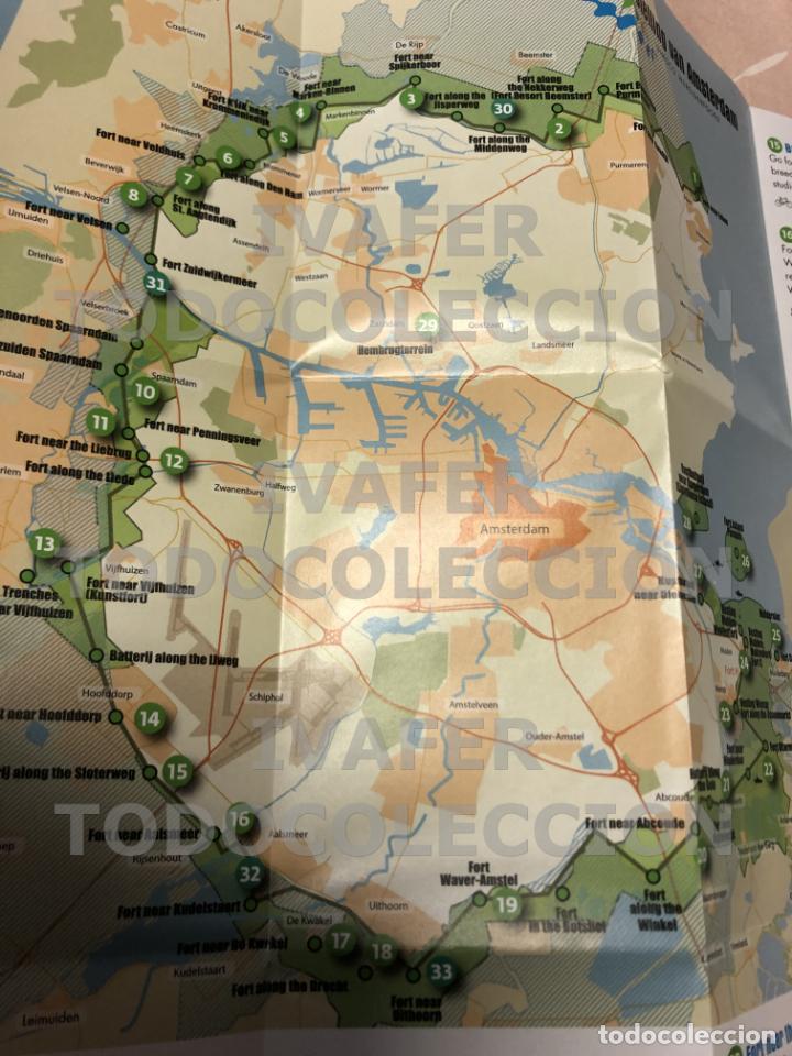 Tourismusbrosch&uuml;ren: FOLLETO TIPO TARJETA DESPLEGABLE DE LA LINEA DE DEFENSA DE AMSTERDAM, CON MAPA DETALLADO, EN INGLES