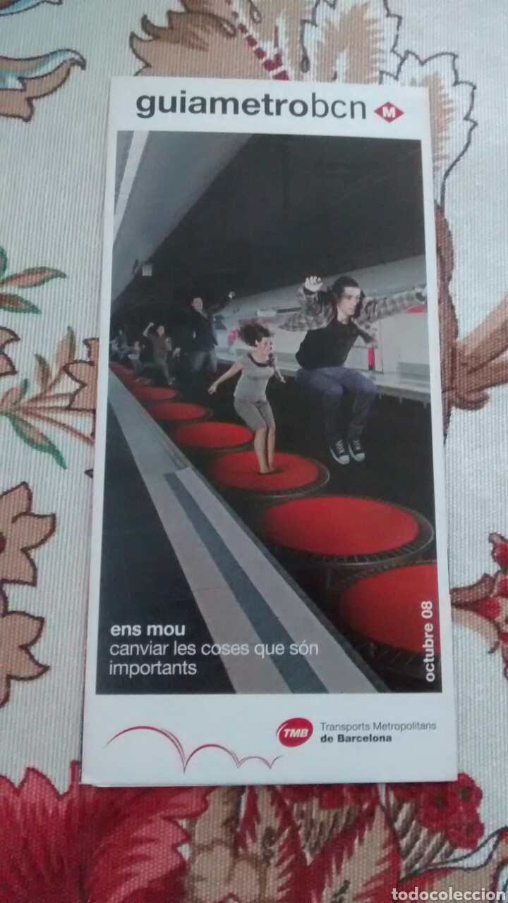 Travel Brochures: GUIA METRO BARCELONA. DESPLEGABLE. A&Ntilde;O 2008