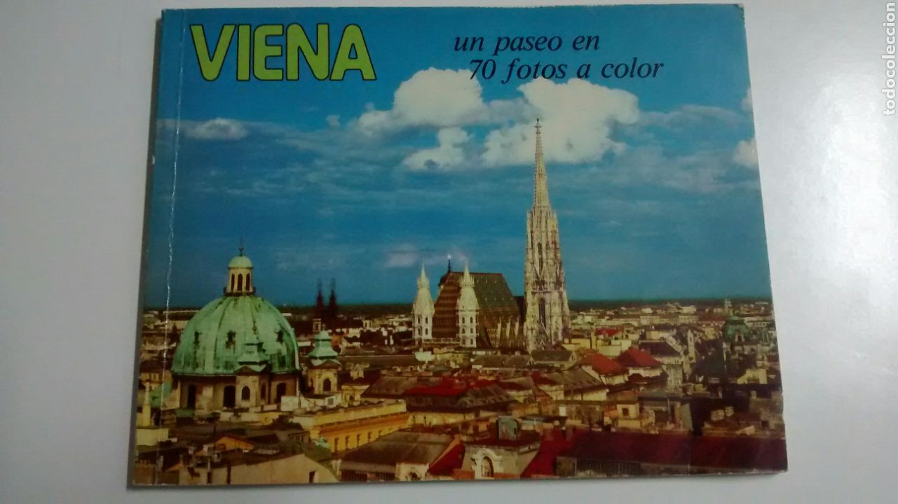 Travel Brochures: VIENA UN PASEO EN 70 FOTOS A COLOR(VERLAG)