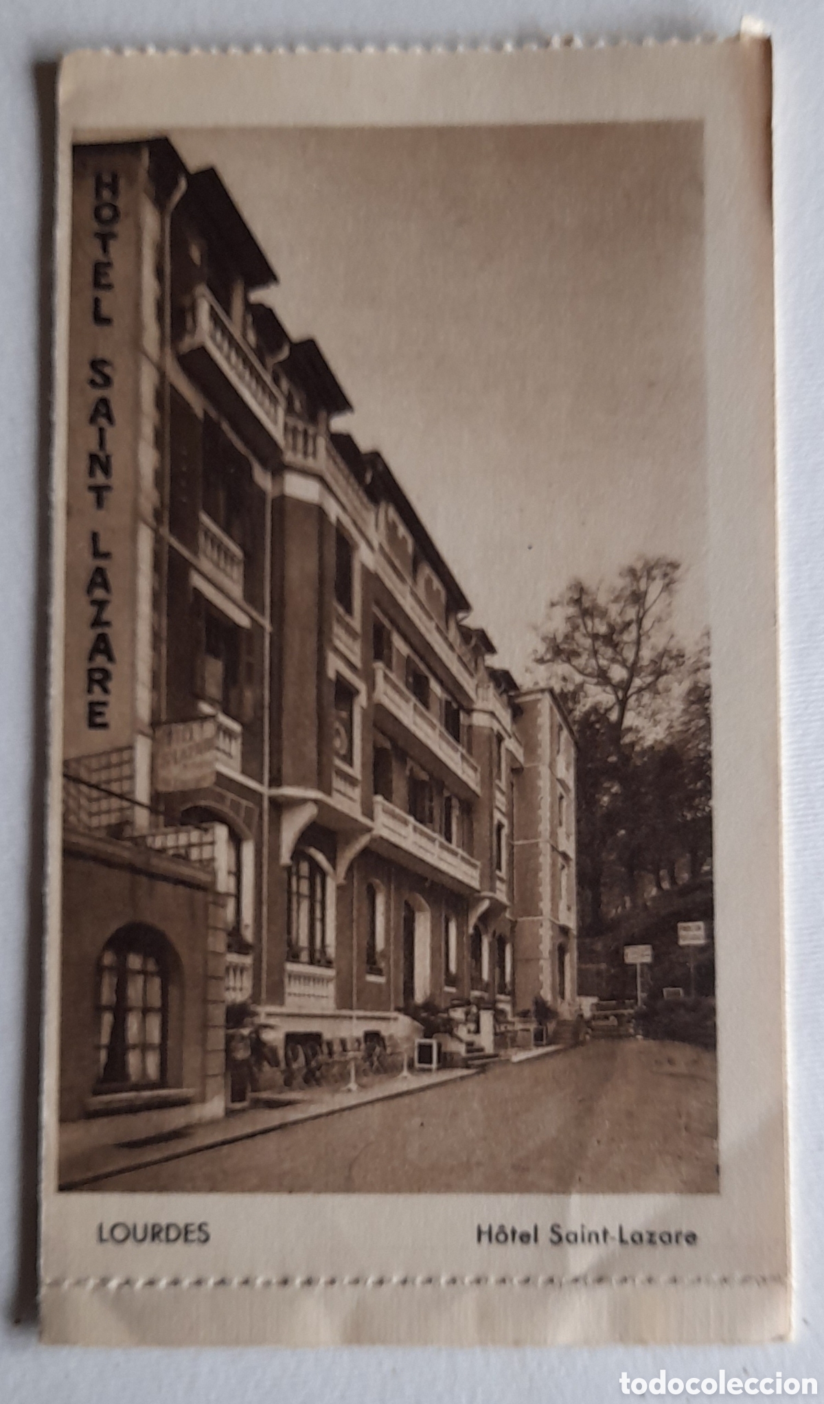 Folhetos de turismo: LOURDES. H&ocirc;tel Saint - Lazare. Tr&iacute;ptico tur&iacute;stico.