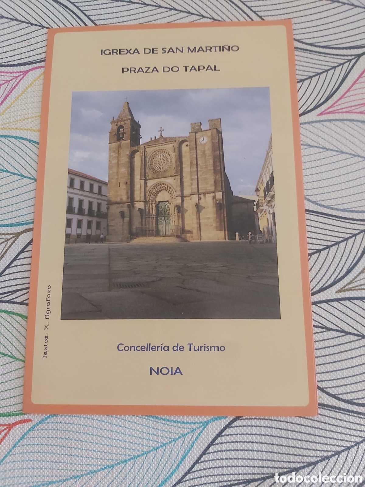 Brochures de tourisme: Noya la Coru&ntilde;a iglesia San marti&ntilde;o plaza do tapal turismo tr&iacute;ptico Ver mis lotes Galicia O almac&eacute;n