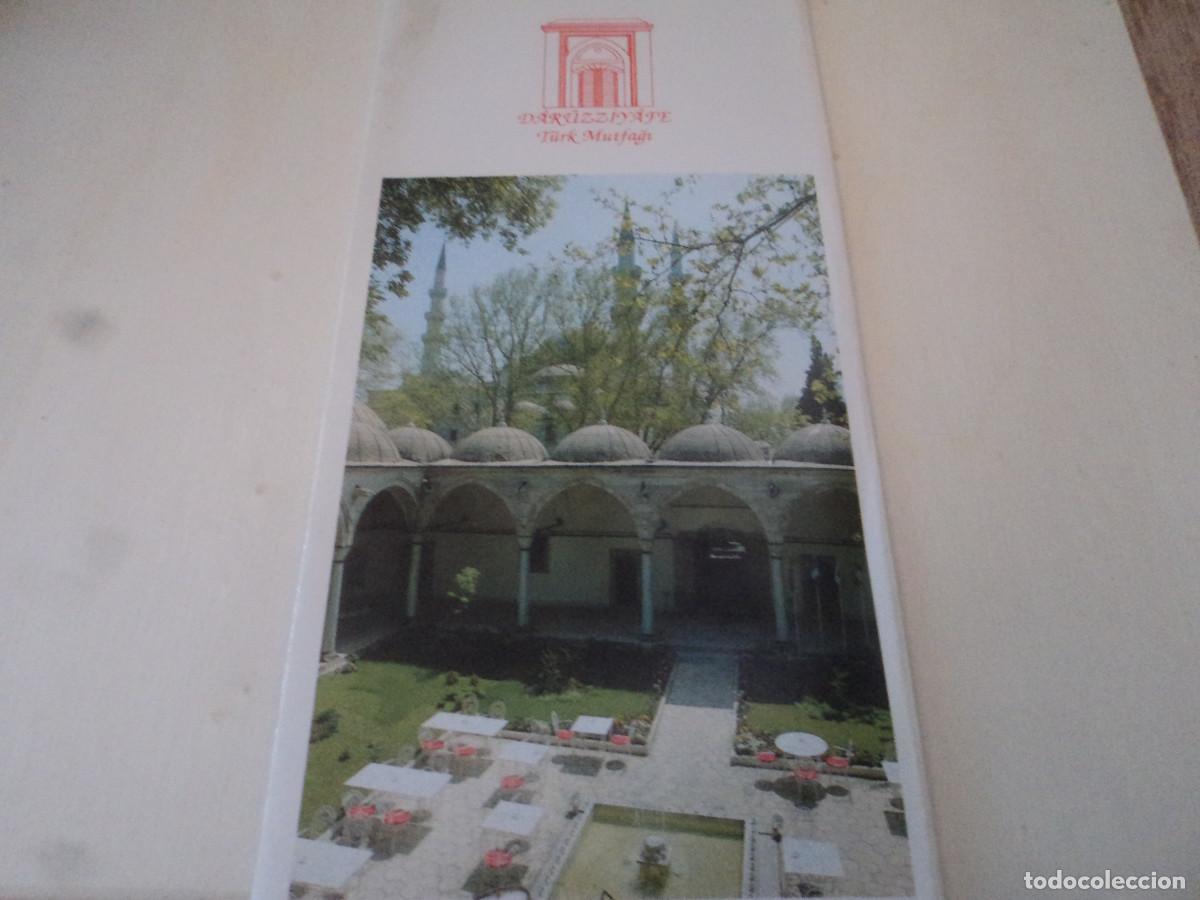 Folhetos de turismo: restaurante daruzziyafe, mezquita de soliman, estambul, en 5 idiomas