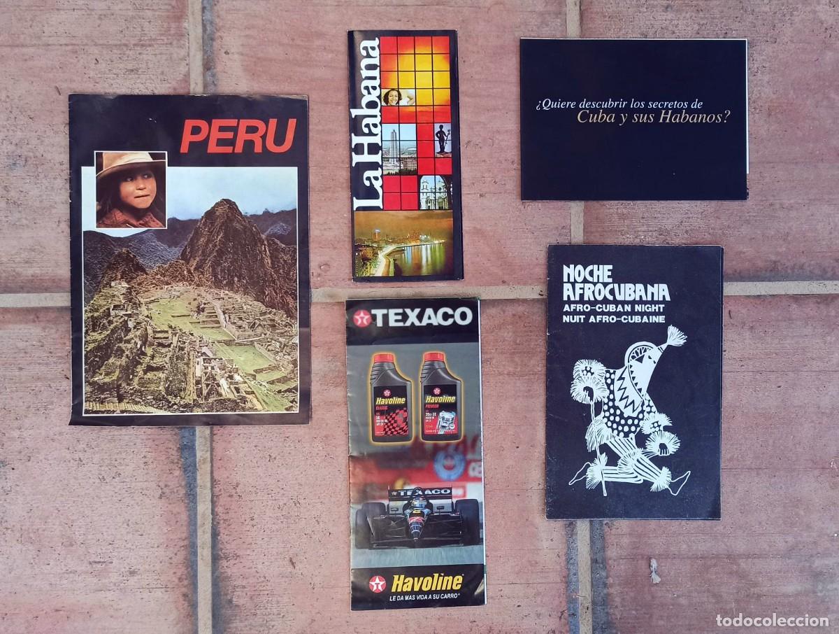 Brochures de tourisme: 5 folletos tur&iacute;sticos de Sudam&eacute;rica (3 de Cuba, 1 de Panam&aacute; y 1 de Per&uacute;).