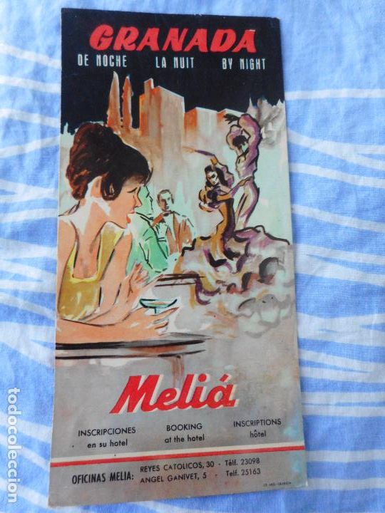 Folhetos de turismo: ANTIGUA TARJETA PUBLICIDAD GRANADA DE NOCHE. OFICINA MELIA. A&Ntilde;OS 50?
