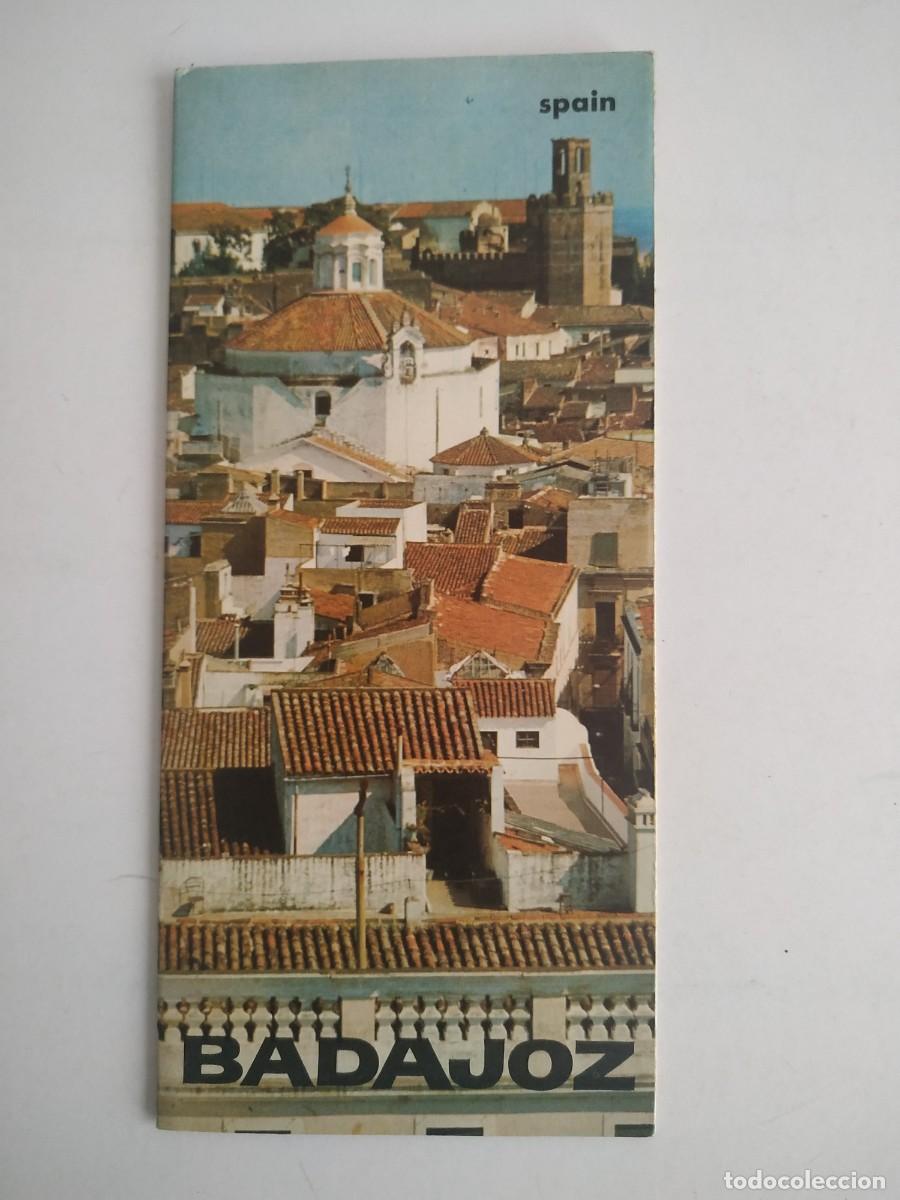 Folhetos de turismo: ANTIGUO FOLLETO TURISTICO BADAJOZ