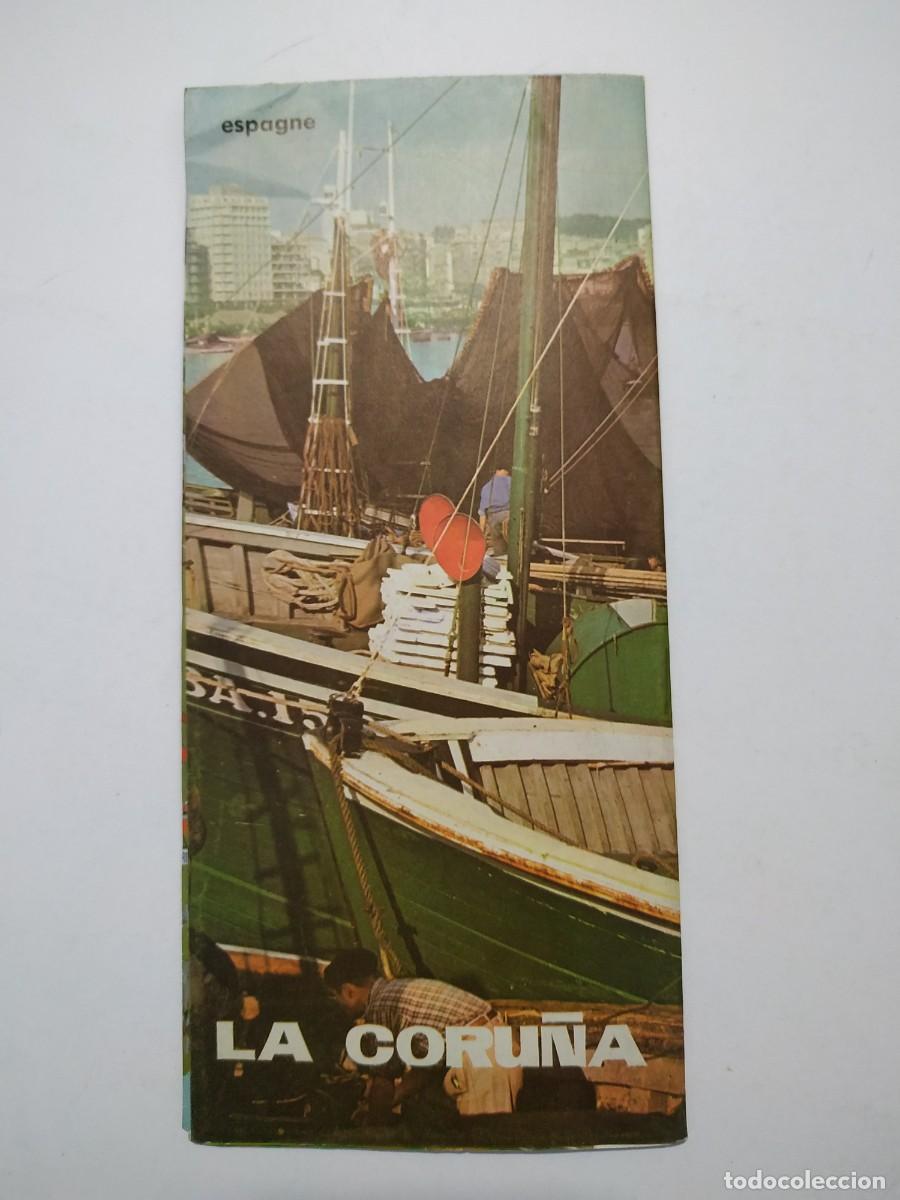 Folhetos de turismo: ANTIGUO FOLLETO TURISTICO DE LA CORU&Ntilde;A
