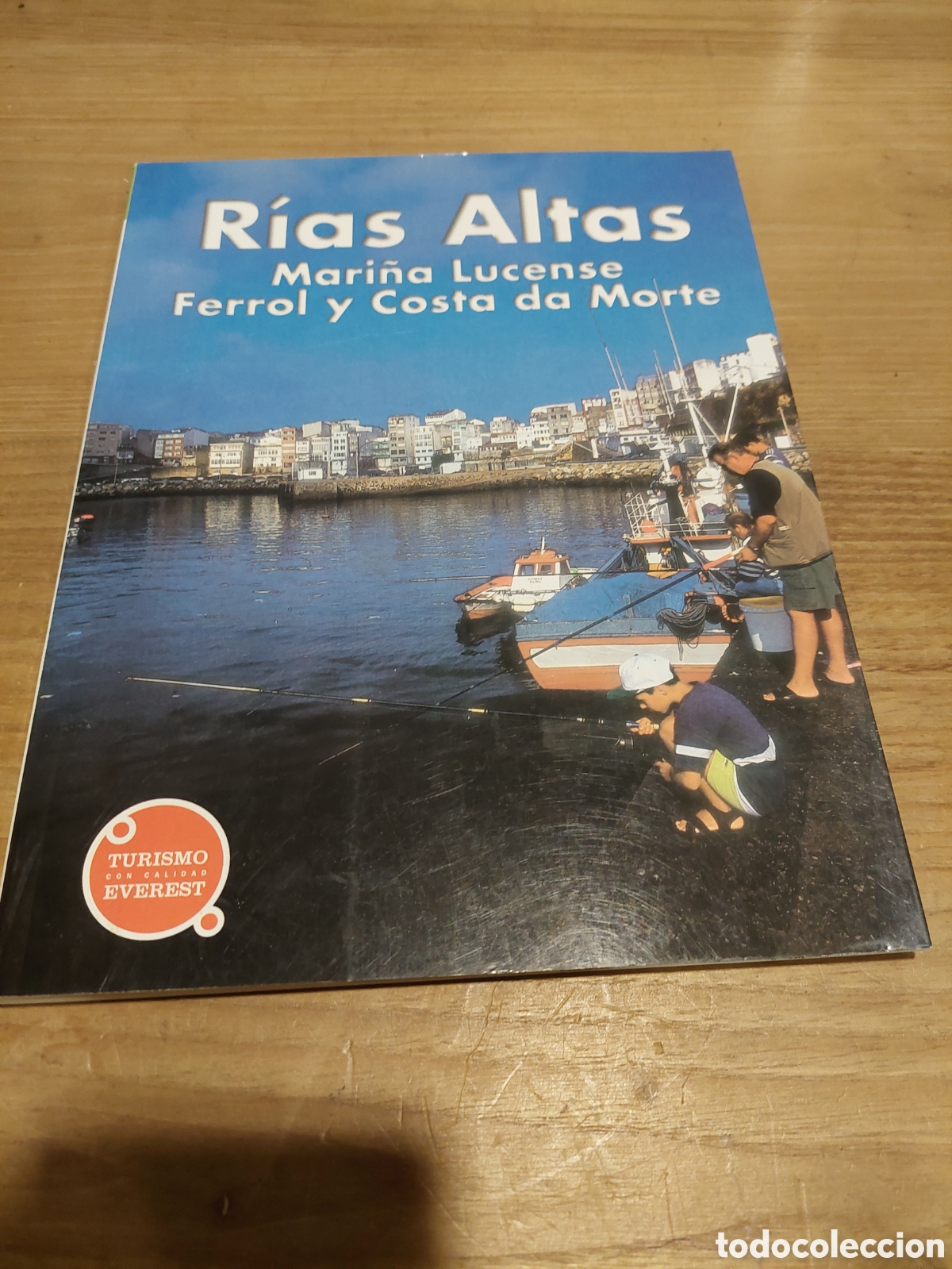 Folhetos de turismo: R&iacute;as altas marina lucense ferrol y Costa morte everest 2001 80 p&aacute;ginas