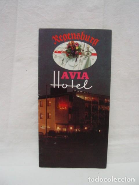 Brochures de tourisme: Regensburg. Folleto Ratisbona. Hotel Avia. Abierto es 6 veces m&aacute;s grande, con texto y fotos.