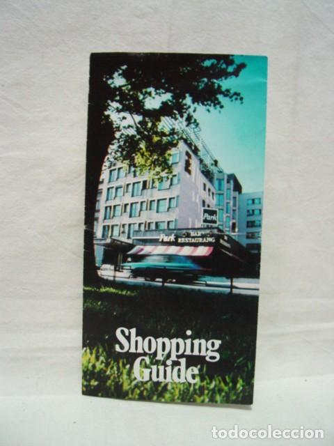 Brochures de tourisme: Stockholm Shopping Guide. A&ntilde;os 80. Estocolmo. Folleto desplegable. Contiene 1 plano; textos y foto.