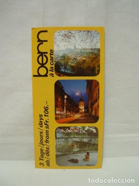 Travel Brochures: Bern a la carte. A&ntilde;os 70. Berna. Gu&iacute;a folleto desplegable. Contiene textos y foto. Medida aproximada