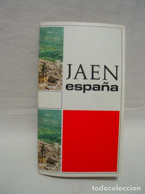 Travel Brochures: Ja&eacute;n. A&ntilde;os 70. Ministerio de Informaci&oacute;n y Turismo. 16 p&aacute;ginas. Contiene 1 plano, 1 mapa-ilustraci&oacute;n