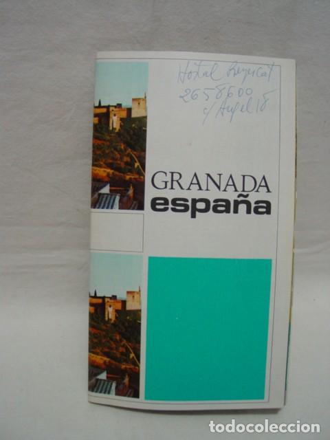Travel Brochures: Granada. A&ntilde;os 70. Ministerio de Informaci&oacute;n y Turismo. 20 p&aacute;ginas. Contiene 1 plano, 1 mapa-ilustrac
