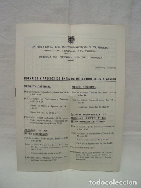 Brochures de tourisme: Horarios y precios de entrada de monumentos y museos. C&oacute;rdoba. A&ntilde;os 60. 8 p&aacute;ginas. Ministerio Inform