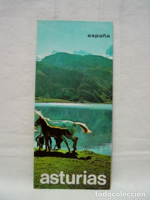 Brochures de tourisme: Asturias. A&ntilde;os 60. Subsecretaria de Turismo. Gu&iacute;a folleto desplegable, contiene 1 mapa y 1 plano, te