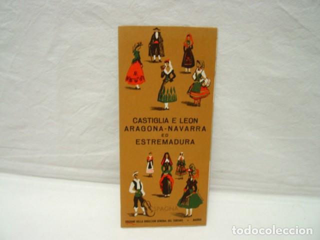 Travel Brochures: Castilla y Le&oacute;n-Arag&oacute;n-Navarra-Extremadura. A&ntilde;os 50. Direcci&oacute;n general de turismo. Fournier Vitoria.