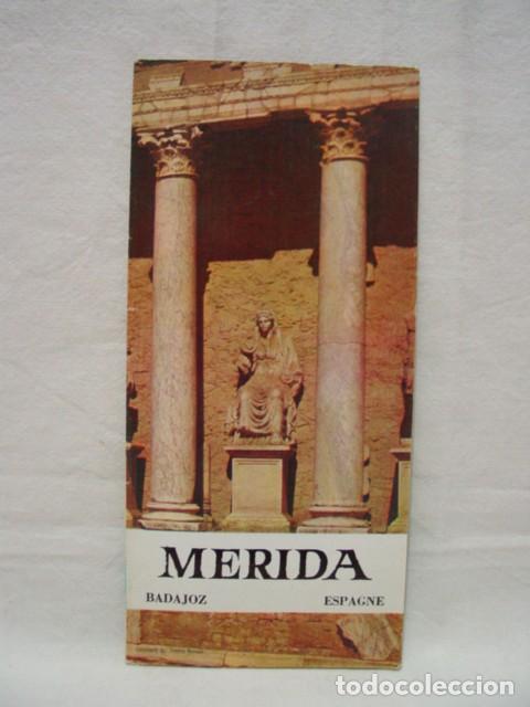 Brochures de tourisme: M&eacute;rida. Badajoz. A&ntilde;os 60. Ministerio informaci&oacute;n y Turismo. Tr&iacute;ptico desplegable, contiene textos y
