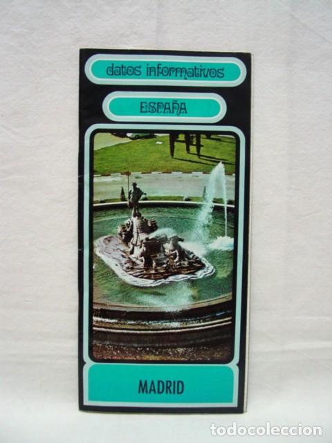Brochures de tourisme: Madrid. A&ntilde;os 70. Ministerio de informaci&oacute;n y turismo. Gu&iacute;a 28 p&aacute;ginas. Contiene 1 plano desplegable