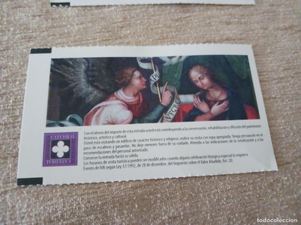 Folhetos de turismo: entrada a catedral de cuenca