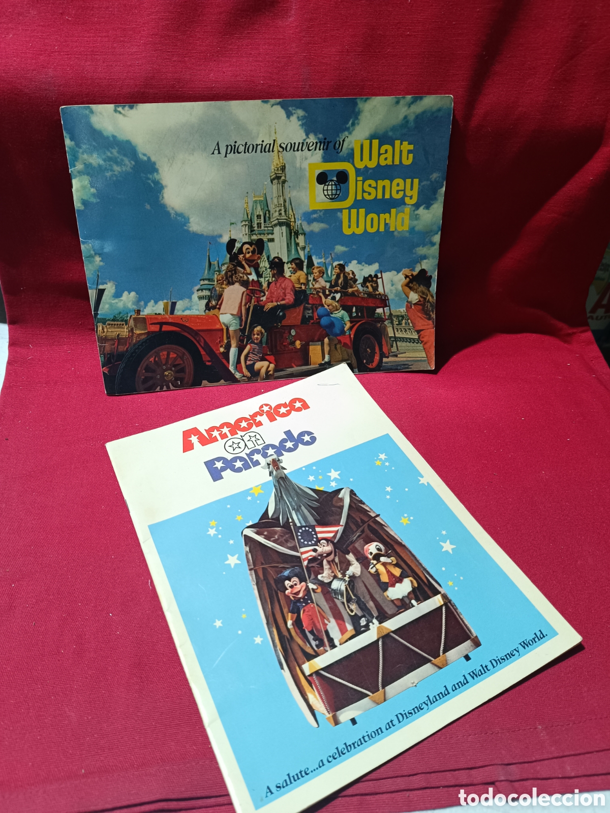Tourismusbrosch&uuml;ren: Pareja de folletos publicitarios WALT DISNEY WORLD a&ntilde;o 1975