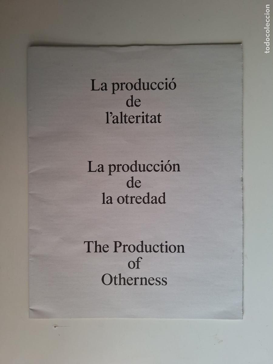 Folhetos de turismo: Publicaci&oacute;n exposici&oacute;n La Producci&oacute; de l&rsquo;Alteritat Disseny Hub Museu del Disseny DHub Barcelona 2024