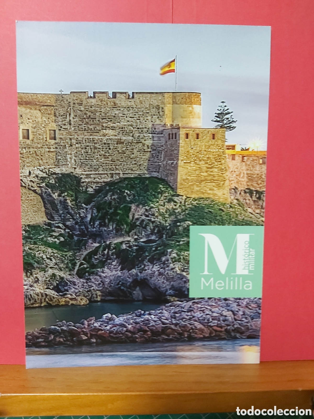 Folletos de turismo: * MUSEO HIST&Oacute;RICO MILITAR DE MELILLA * CIUDAD AUT&Oacute;NOMA DE MELILLA *