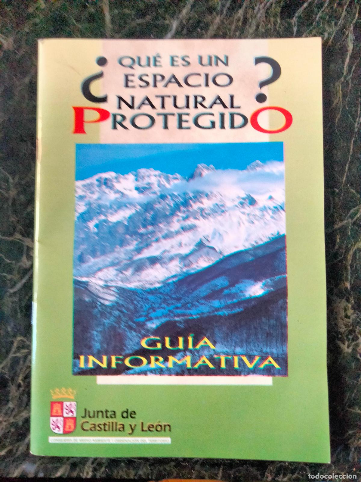 Travel Brochures: Folleto Espacio Natural Protegido