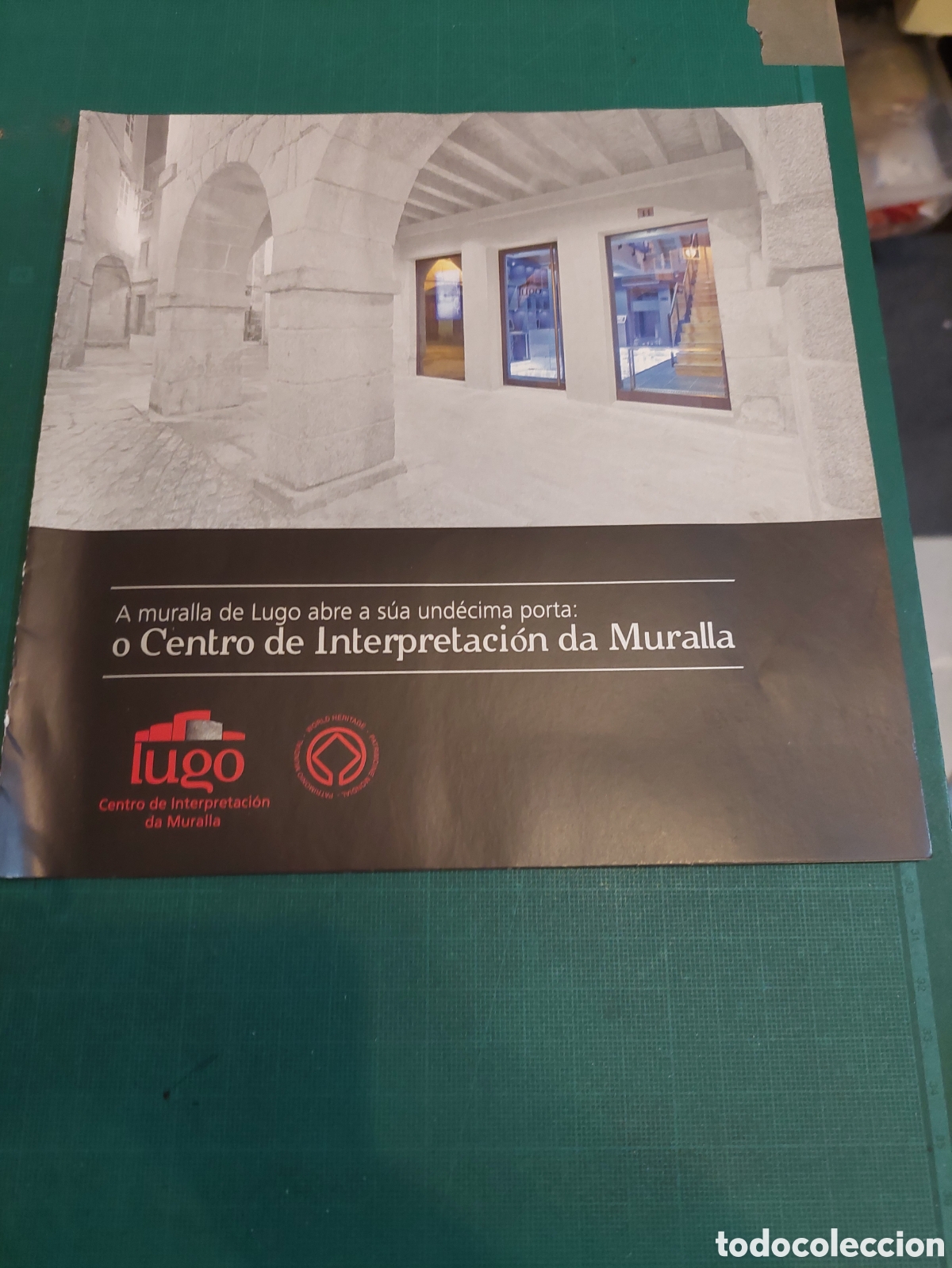 Folletos de turismo: LUGO TRIPTICO CENTRO DE INTERPRETACI&Oacute;N DA MURALLA - Foto 1
