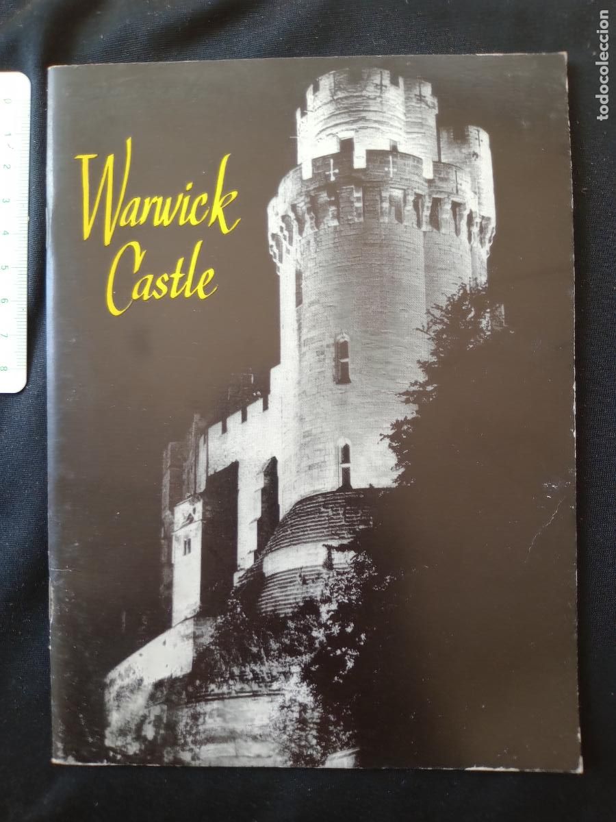 Travel Brochures: Warwick Castle, Reino Unido. Folleto