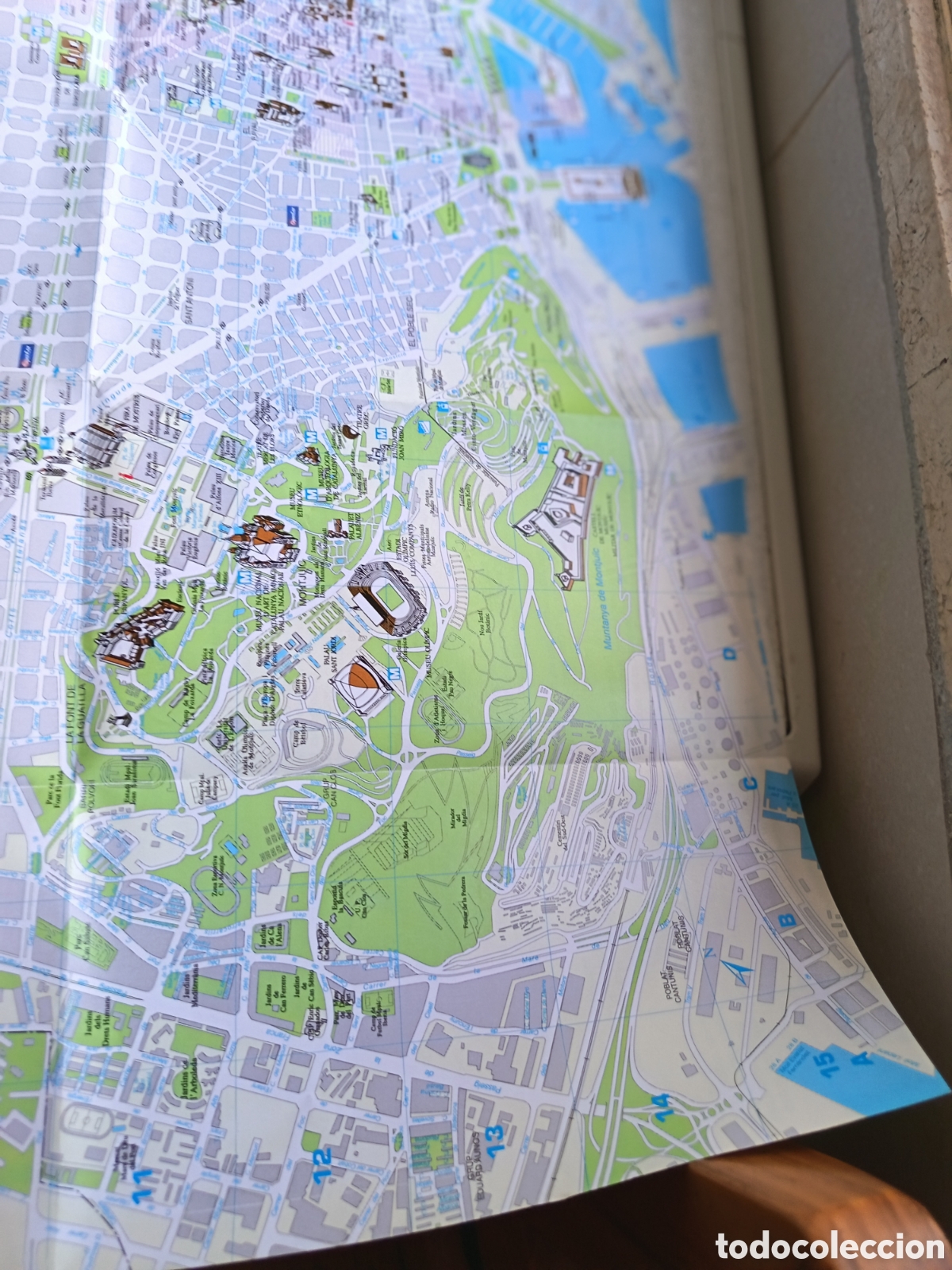 Folletos de turismo: Gran Plano de Barcelona - Foto 10