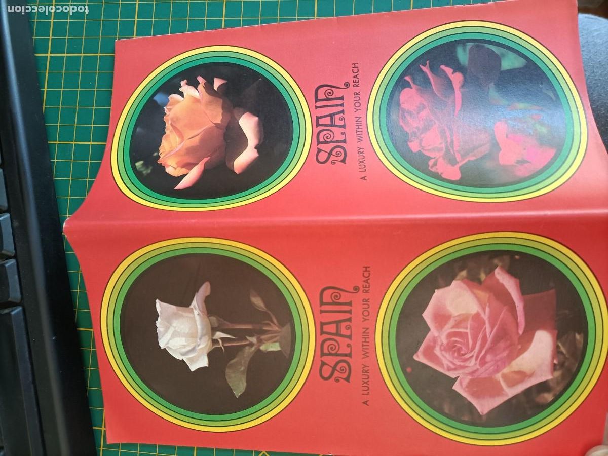 Tourismusbrosch&uuml;ren: SPAIN A LUXURY WITHIN YOUR REACH. PUBLICACIONES DEL MINISTERIO DE INFORMACI&Oacute;N Y TURISMO, 1971