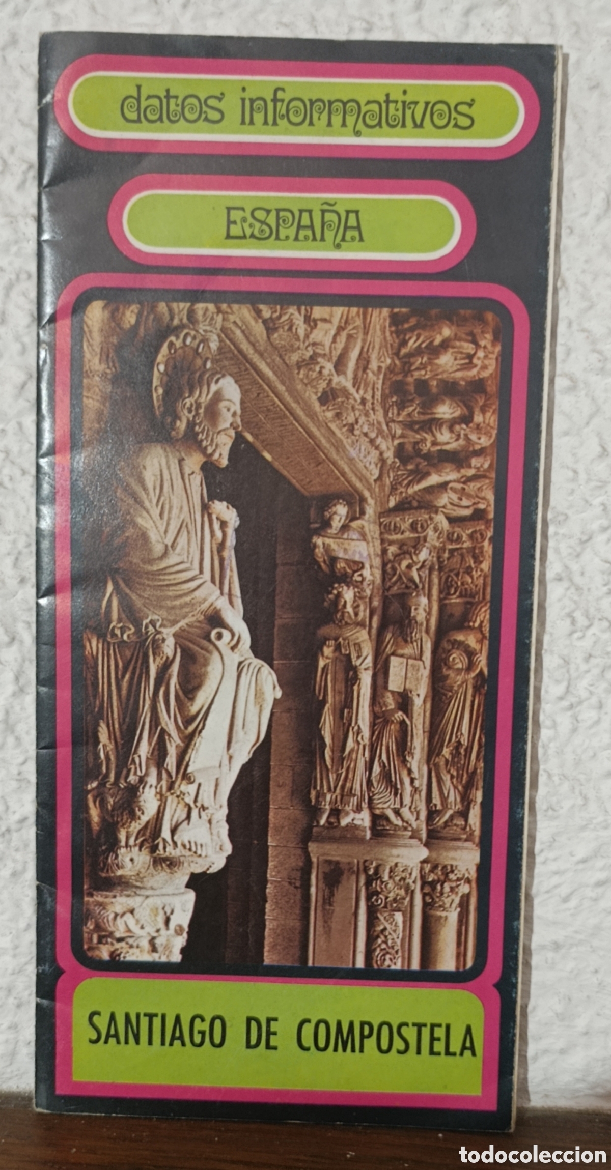 Folletos de turismo: folleto tur&iacute;stico o folleto informativo titulado Santiago de Compostela