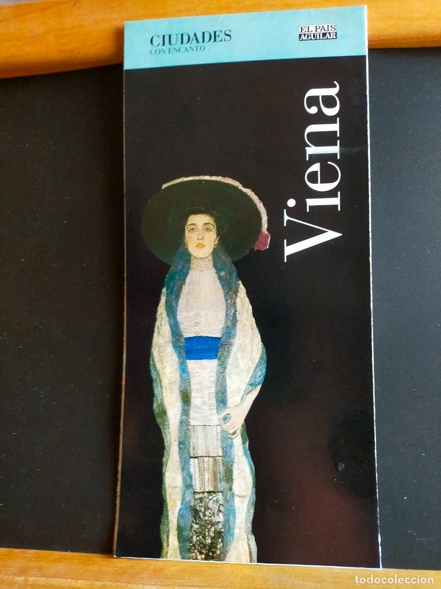 Folletos de turismo: ITALIA. VIENA. CIUDADES CON ENCANTO. EL PA&Iacute;S AGUILAR.