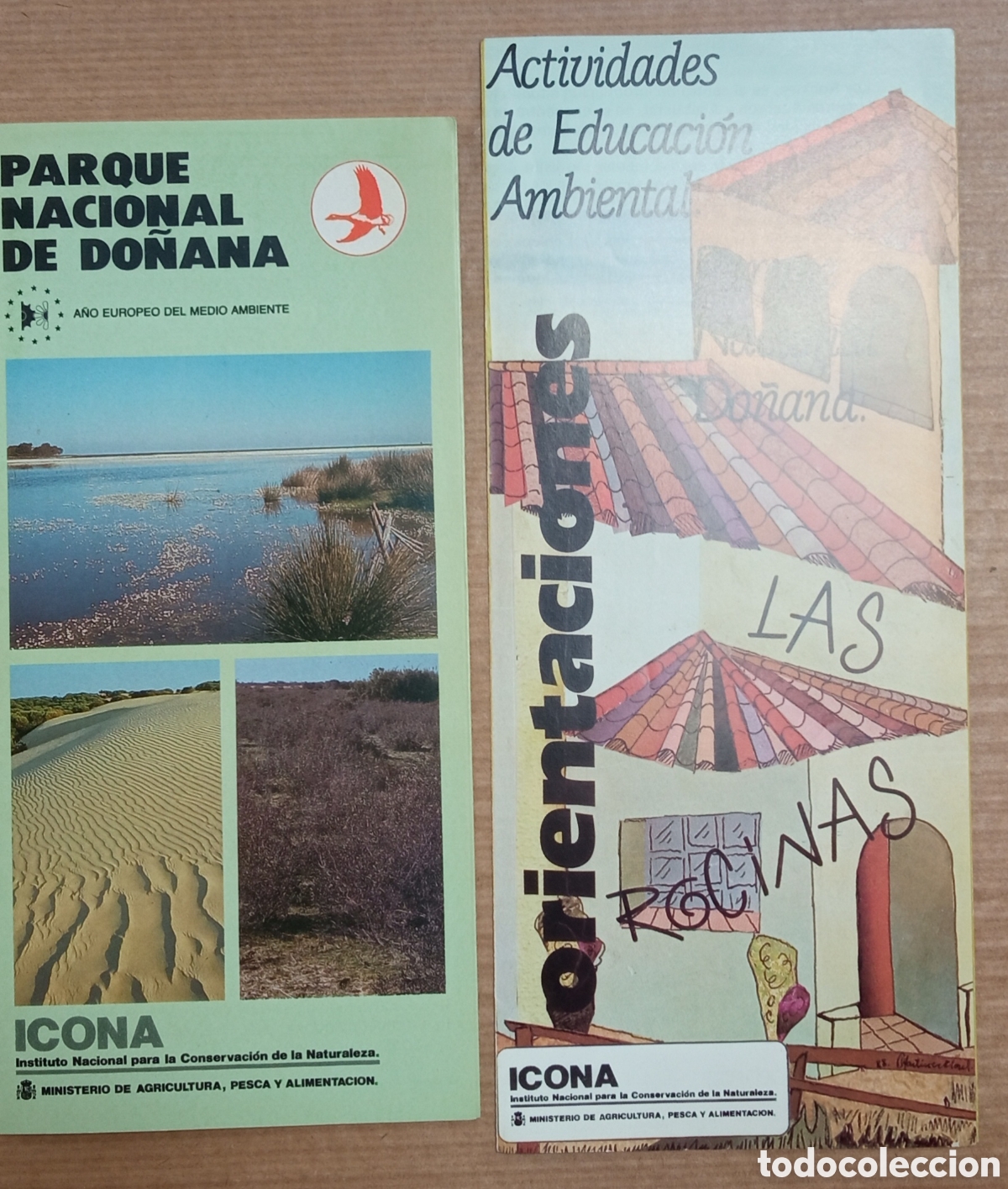 Folletos de turismo: Dos folletos Parque nacional de Do&ntilde;ana. Actividades de educaci&oacute;n ambiental Las Rocinas, a&ntilde;os 80