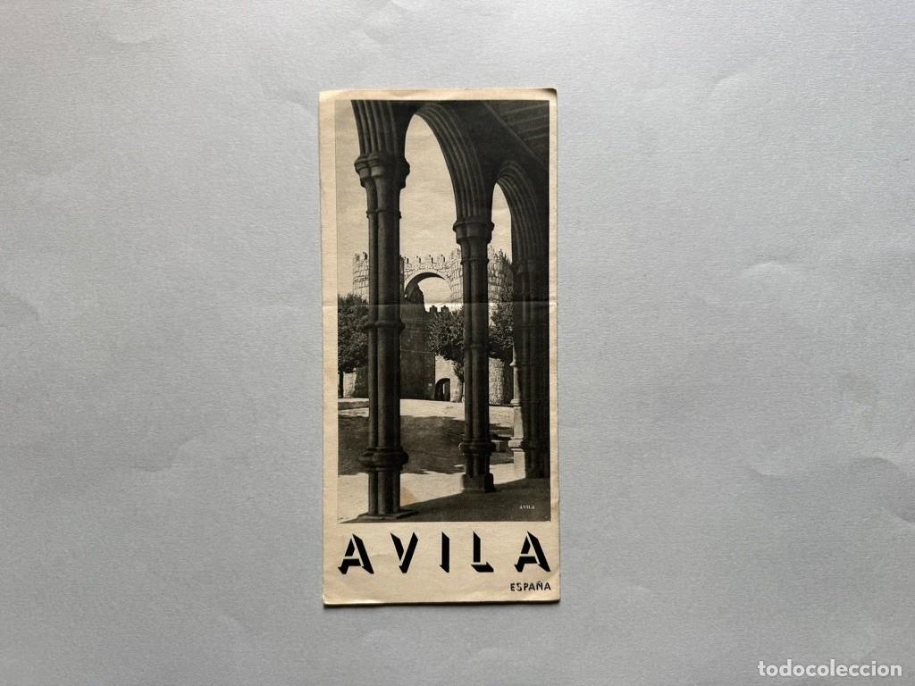 Folletos de turismo: Folleto tr&iacute;ptico de &Aacute;vila