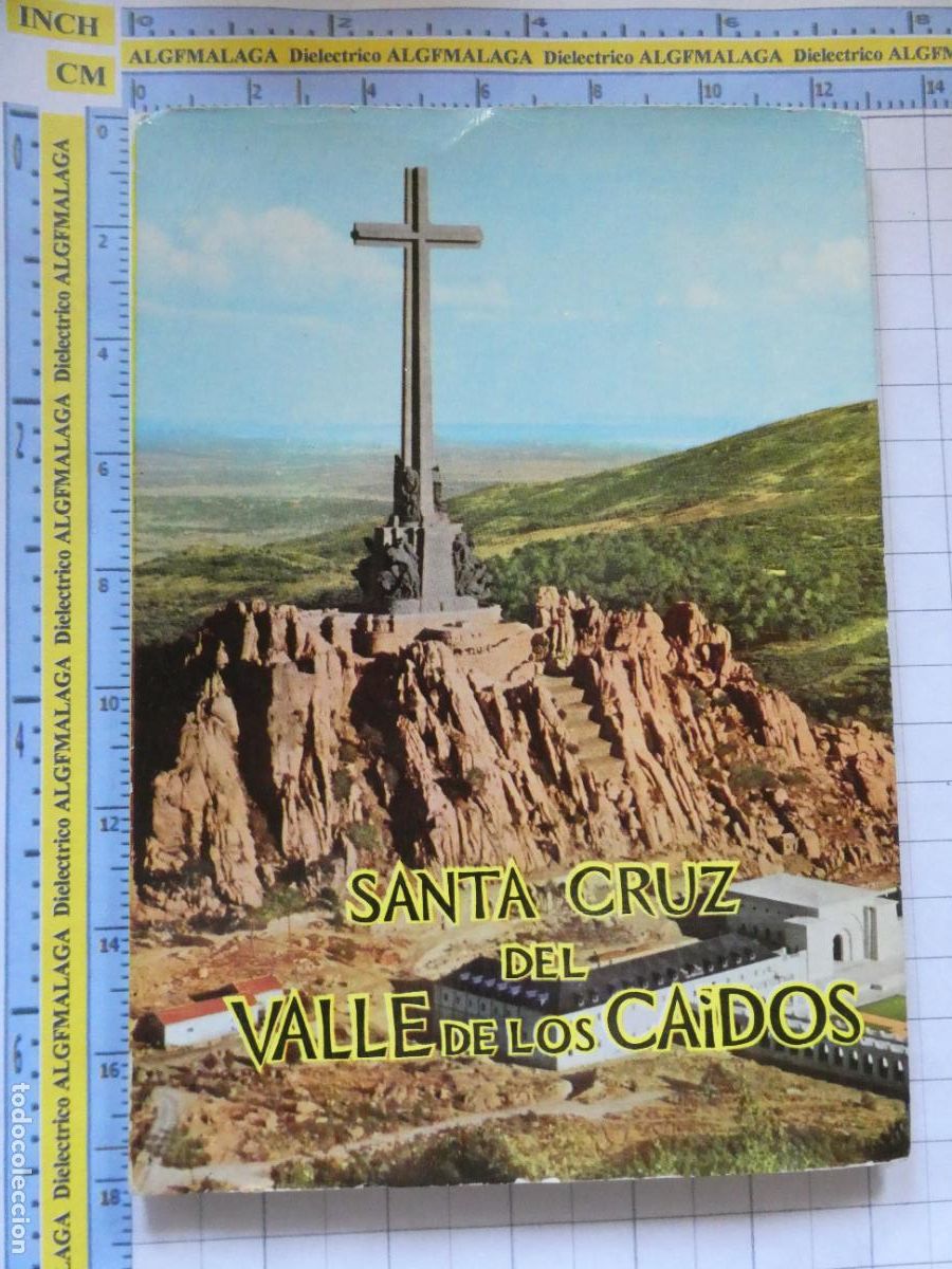 Folletos de turismo: LIBRO GU&Iacute;A. SANTA CRUZ DEL VALLE DE LOS CA&Iacute;DOS MADRID 1960. 64P. 120GR