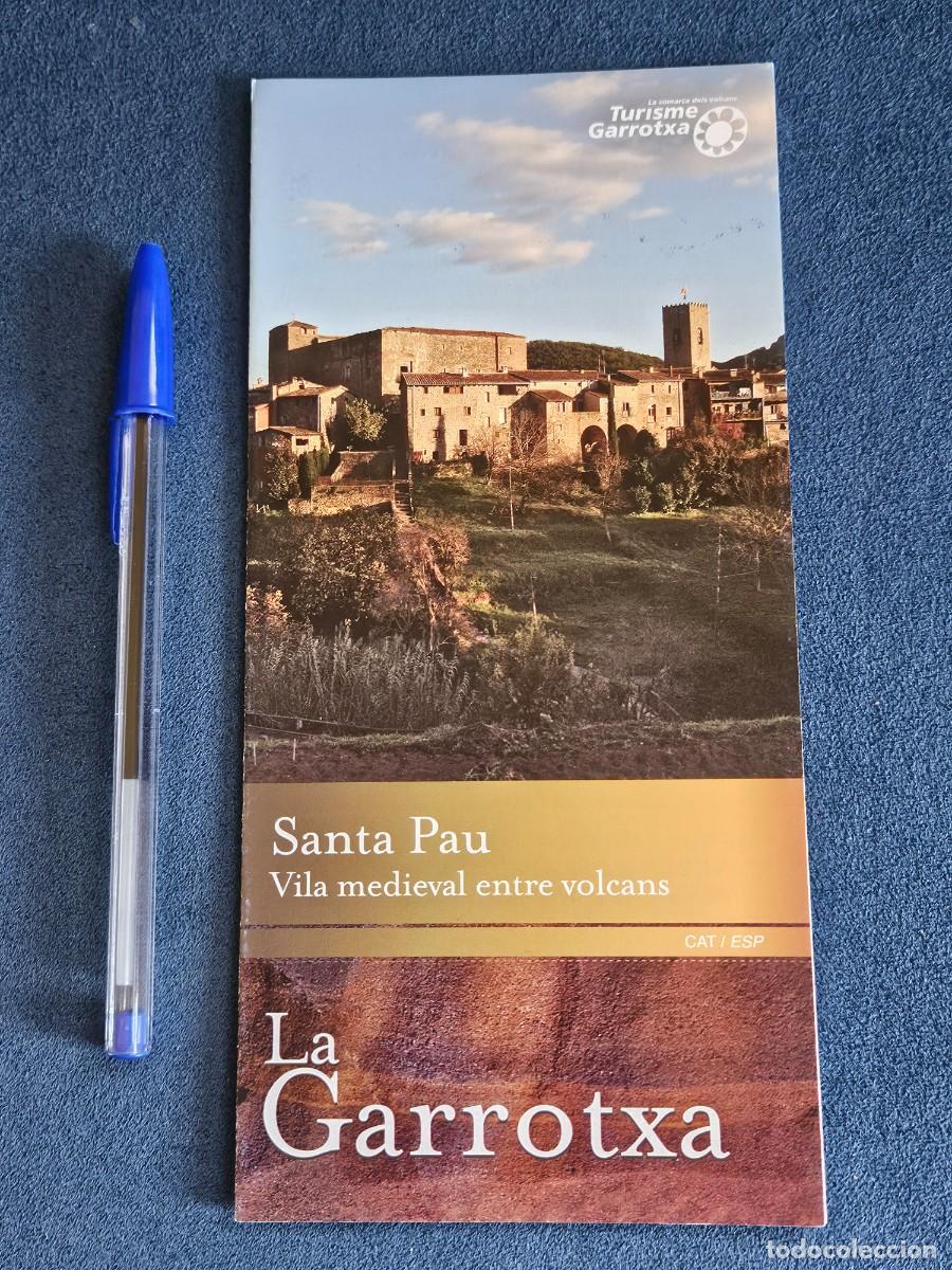 Folletos de turismo: Folleto Desplegable Tur&iacute;stico De Santa Pau Vila Medieval Entre Volc&aacute;ns LA GARROTXA, Cat/Esp.