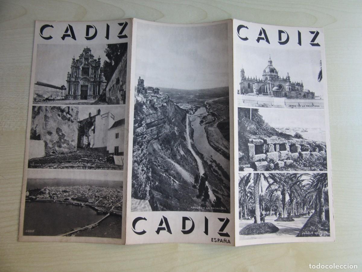 Folletos de turismo: Folleto Tur&iacute;stico de C&aacute;diz (tr&iacute;ptico) Editado por la Direcci&oacute;n General de Turismo hacia 1940