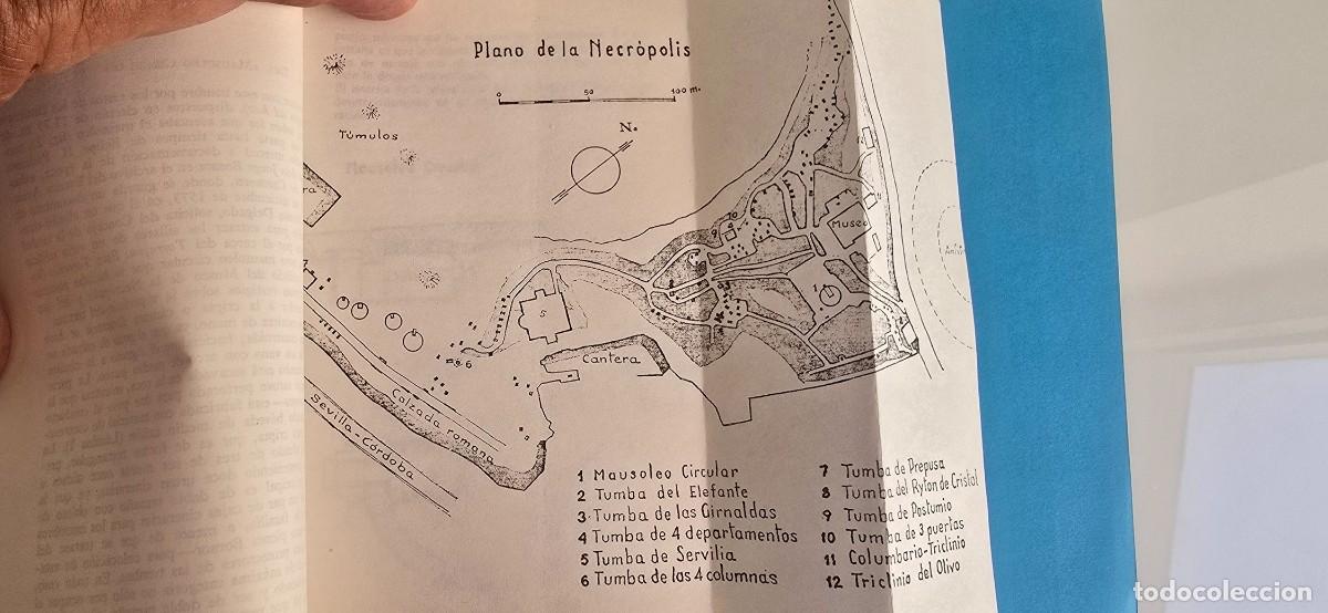 Folletos de turismo: Cuaderno universidad. Copias sobre la NECR&Oacute;POLIS DE CARMONA para trabajo de curso (a&ntilde;os 70)