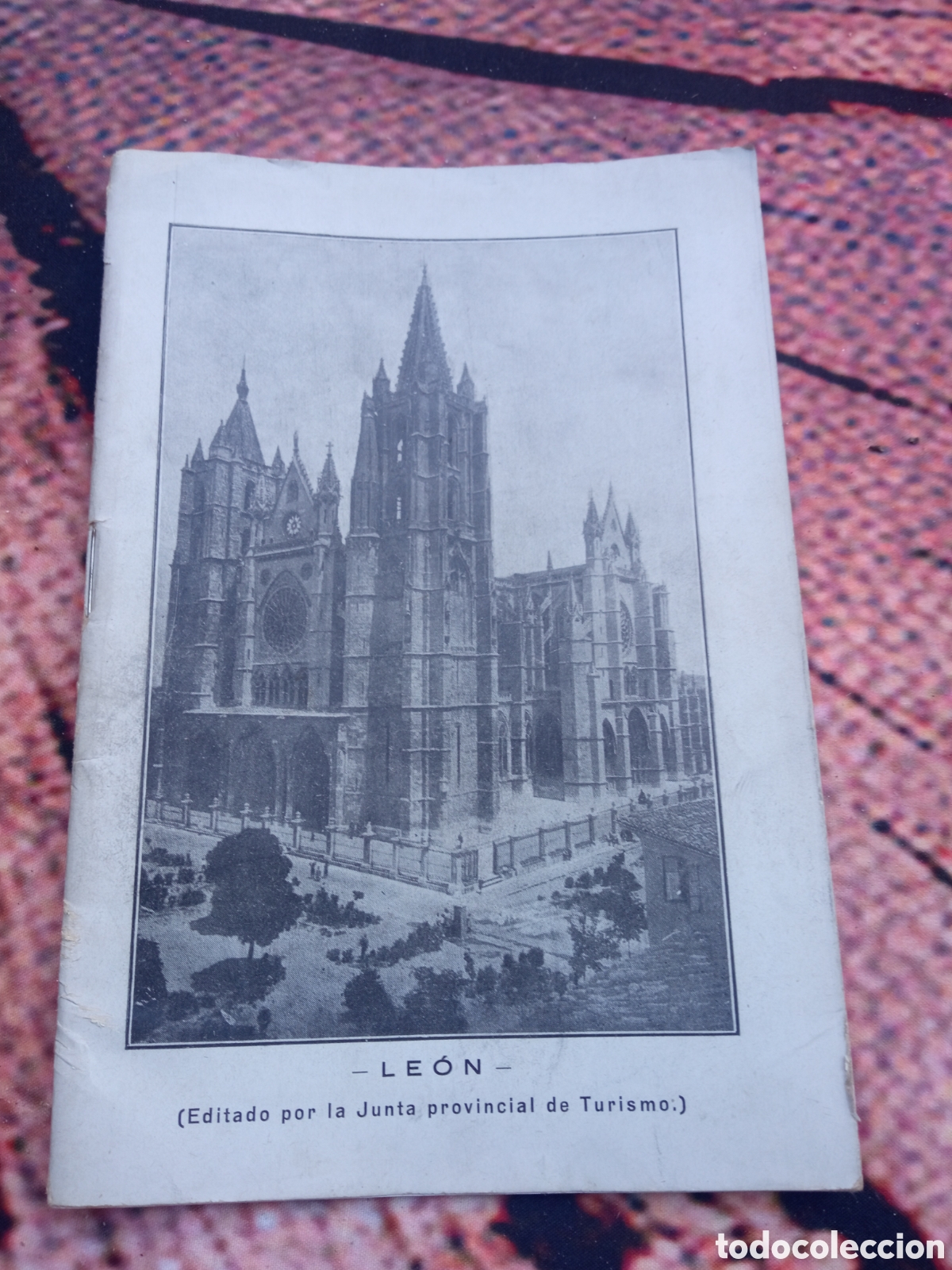 Folletos de turismo: Antiguo cuadernillo tur&iacute;stico de Le&oacute;n y su Provincia de 1929, con publicidad de &eacute;poca, 40 p&aacute;ginas