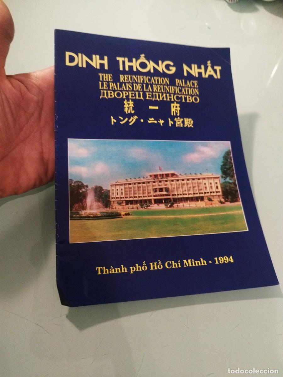 Folletos de turismo: Folleto del Palacio de la Independencia o Dinh Thống Nhất) ubicado en Ciudad Ho Chi Minh, Vietnam.