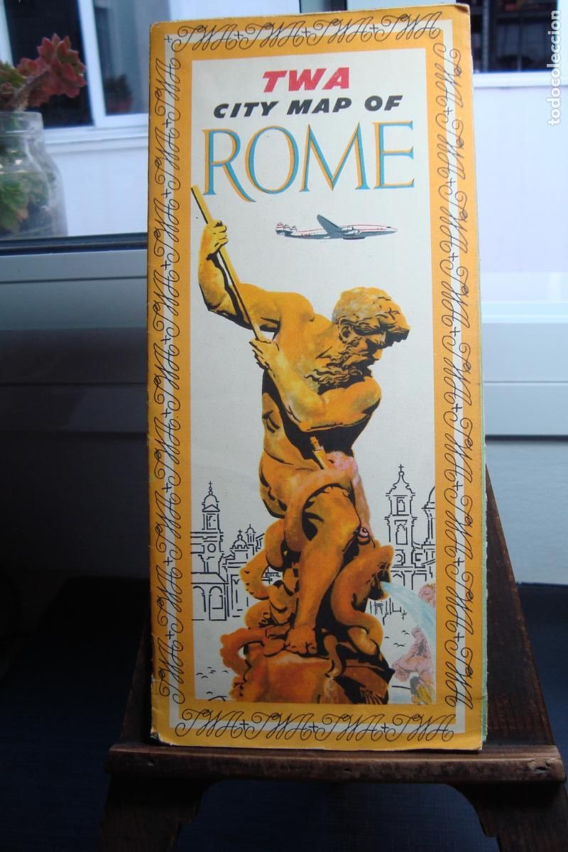 Folletos de turismo: ANTIGUO FOLLETO TWA TRANS WORLD AIRLANES. CITY MAP OF ROME. 1950'S ?