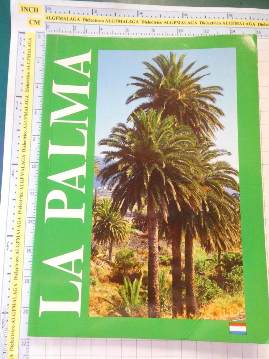 Folletos de turismo: LIBRO FOLLETO TUR&Iacute;STICO ISLA DE LA PALMA, ISLAS CANARIAS. FOTOS POSTALES 1992. 80P. 170GR