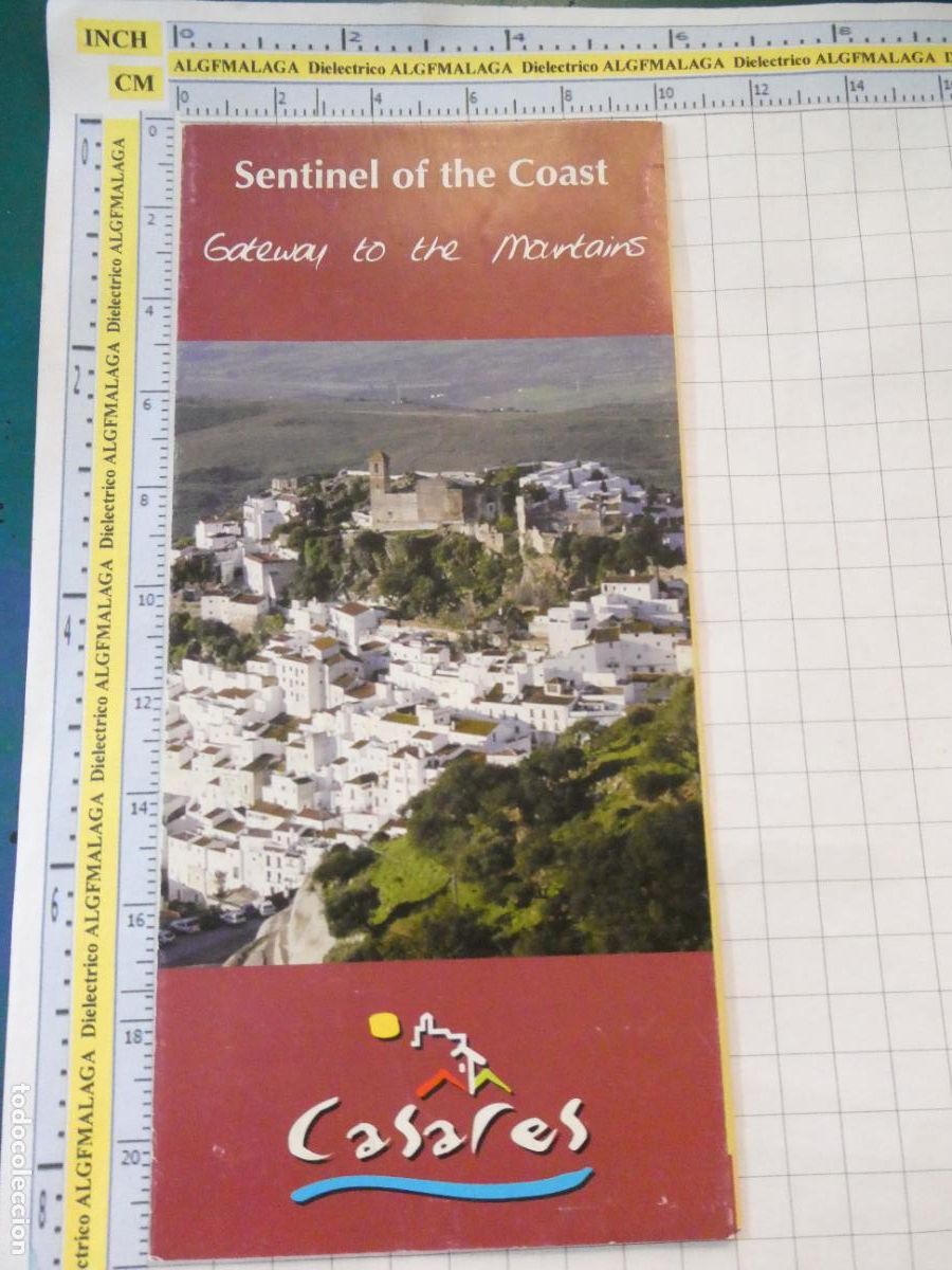 Folletos de turismo: FOLLETO DOCUMENTO TURISMO. CASARES M&Aacute;LAGA SENTINEL OF THE COAST