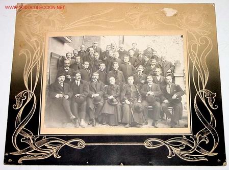 Fotografia antica: ANTIGUA FOTOGRAFIA CON PASPARTOUT MODERNISTA - MIDE 26 X 21 CMS.