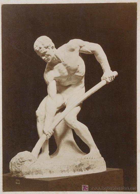 Antique Photography: reproducci&oacute;n de una escultura. sin datos.