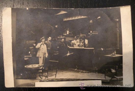 Fotografia antica: ANTIGUA Y CURIOSA FOTOGRAFIA DE UN BAR ESPA&Ntilde;OL DE FINALES DEL SIGLO XIX PRINCIPIOS DEL SIGLO XX - PU
