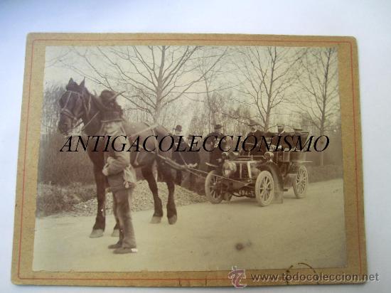 Antique Photography: Veh&iacute;culo remolcado por caballos. 1905/1910.